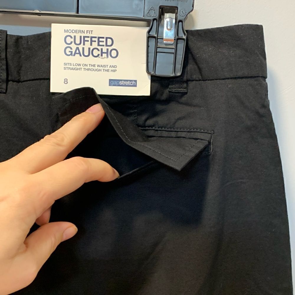 NWT The gap womans black modern fit cuffed gaucho size 8 - Picture 6 of 16